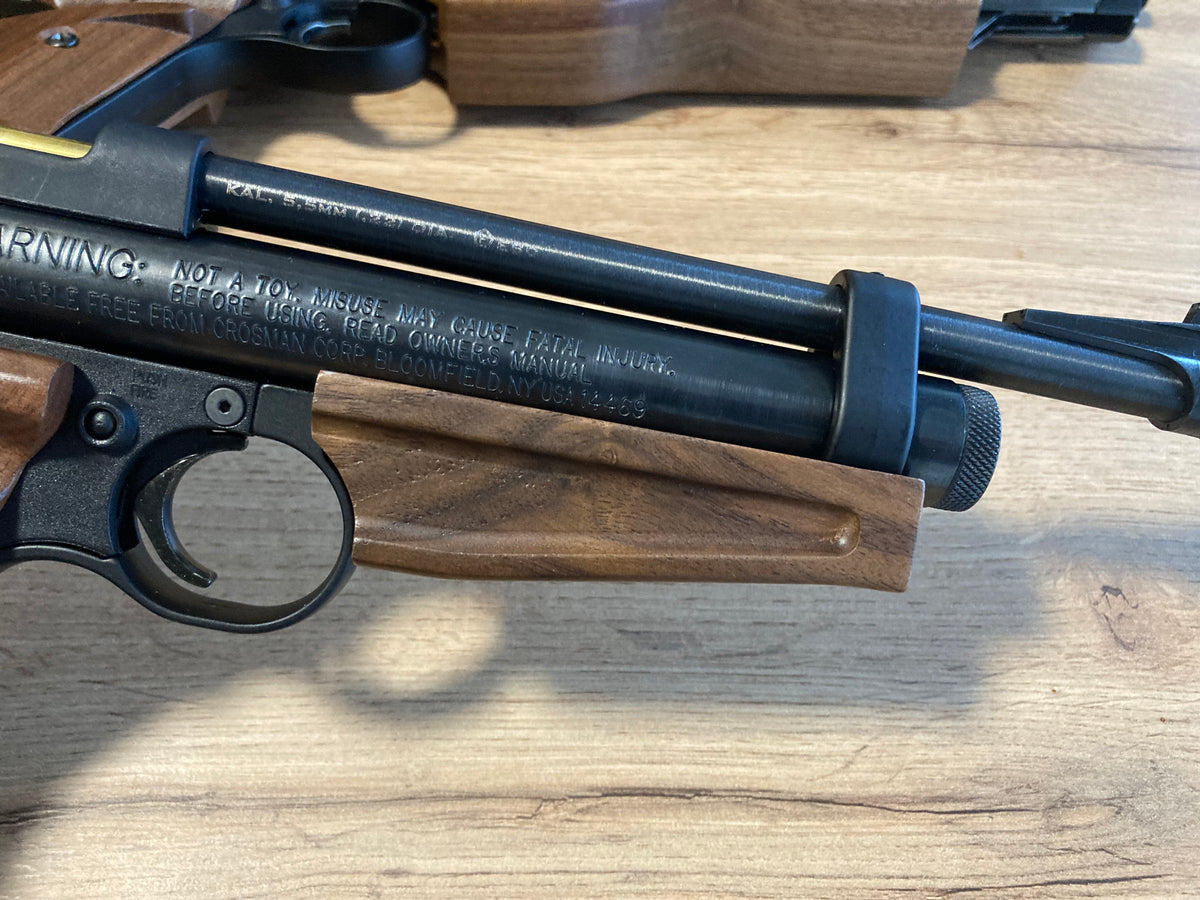 Hochwertige Zubehörteile aus Alu/Stahl/Holz für Crosman Luftpistolen