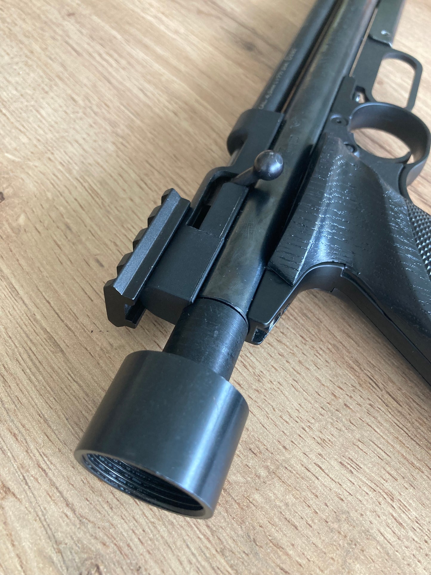 High-quality accessories for Crosman air pistols