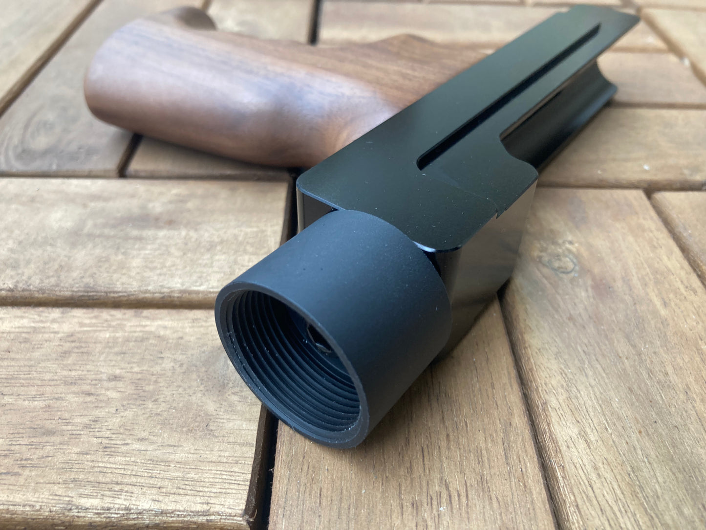 Retro style grip for Diana Chaser Airbug Bandit (Artemis Snowpeak SMK) CP2 PP800 with aluminum chassis